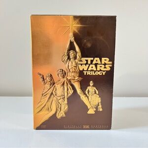 Star Wars Trilogy 4 DVD’s Gold Box Set